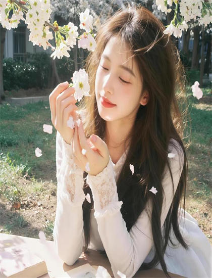 老婆婚令如山_致我们单纯的小美好免费观看_亚州__址